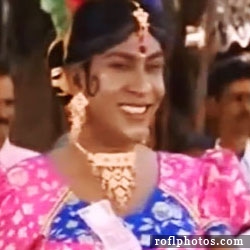 Vadivelu Smiling Face Reactions Lady Getup Manathai
